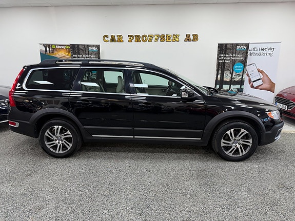 Volvo XC70 5 of 5