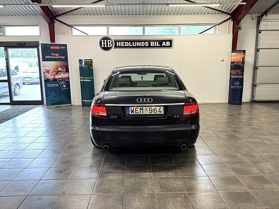 Audi A6 9 of 18