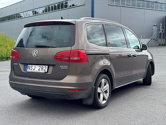 Volkswagen Sharan 3 of 5