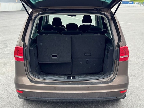 Volkswagen Sharan 17 of 17