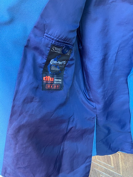 Product image 27 of 36