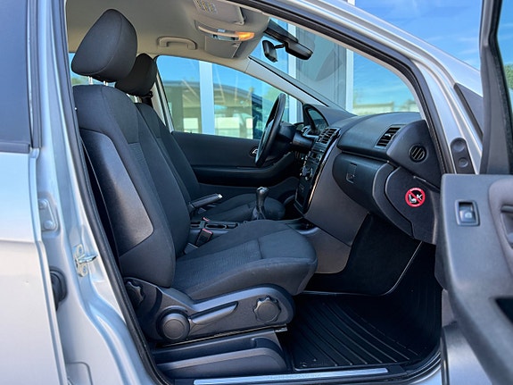 Mercedes-Benz A160 4 of 30