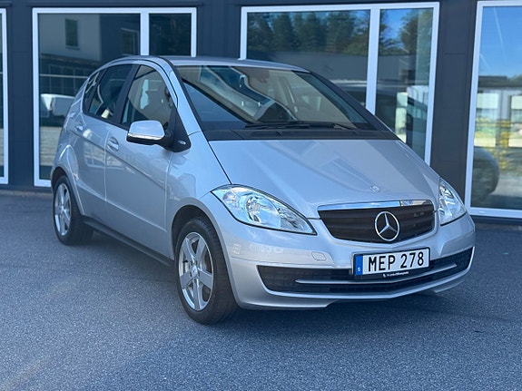 Mercedes-Benz A160 12 of 30