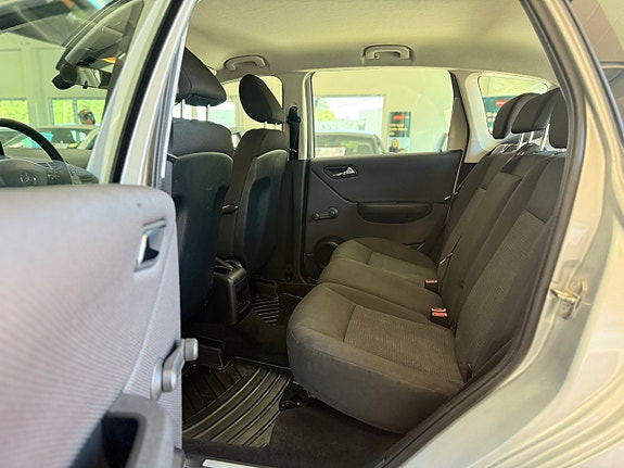 Mercedes-Benz A160 18 of 30