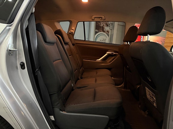 Toyota Verso 12 of 14