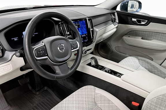 Volvo XC60 6 of 10