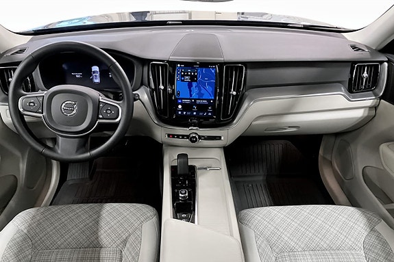 Volvo XC60 5 of 10