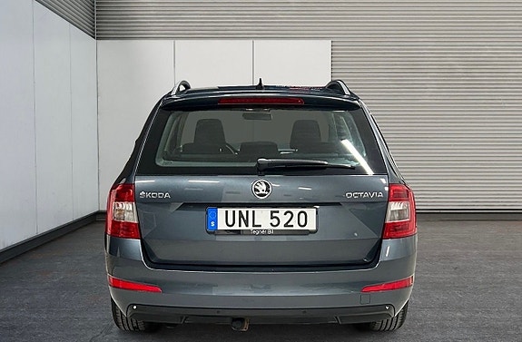 Skoda Octavia 4 of 5