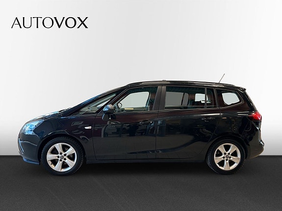 Opel Zafira Tourer 2 of 5