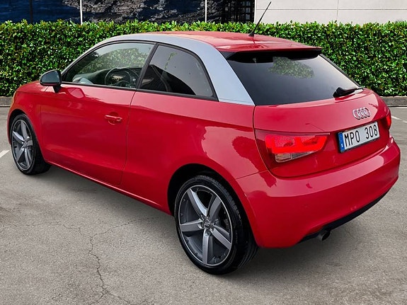 Audi A1 4 of 5