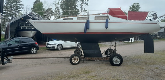 Segelbåt Möre 30 med båtvagn. HÖST PRIS! 6 of 7