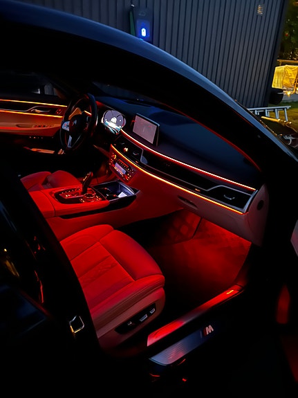 BMW 740e 8 of 13