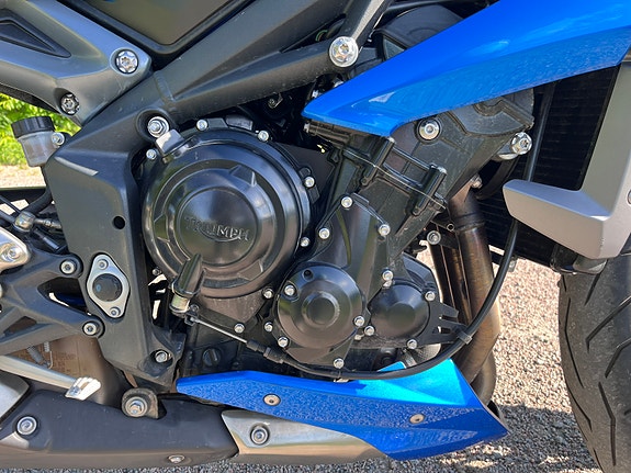 Triumph STREET  LE 6 of 15