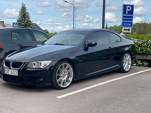 BMW 335i 5 of 5