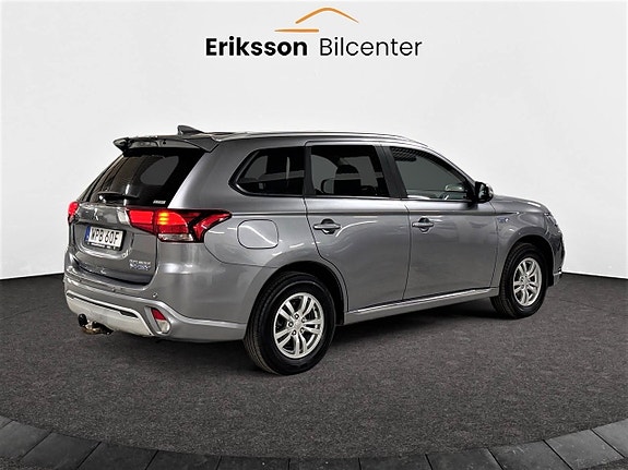 Mitsubishi Outlander 5 of 25