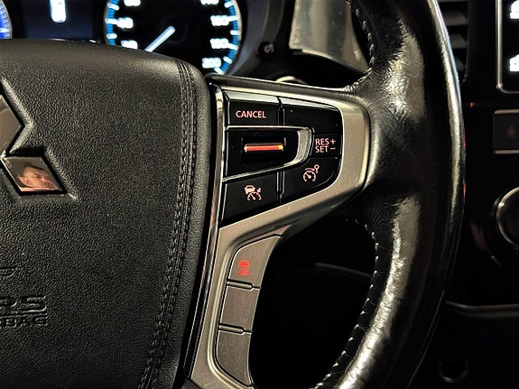 Mitsubishi Outlander 18 of 25