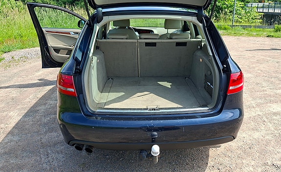 Audi A4 5 of 5