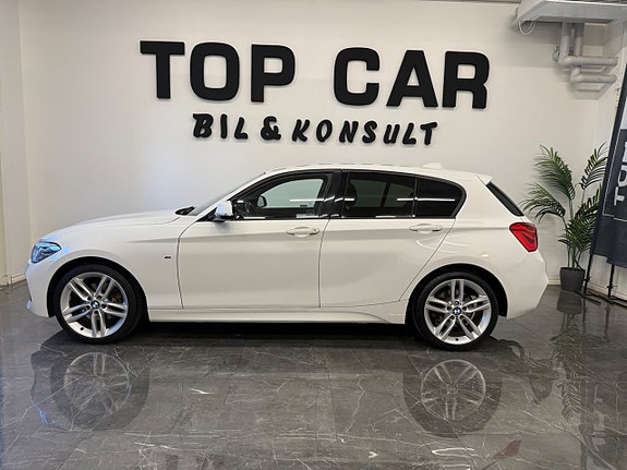BMW 120d 3 of 5