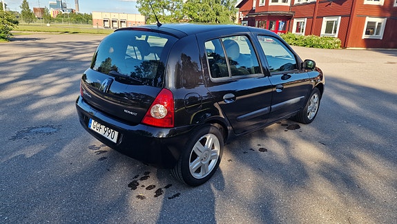 Renault Clio 3 of 5