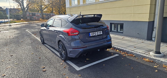 Ford Focus 3 of 4