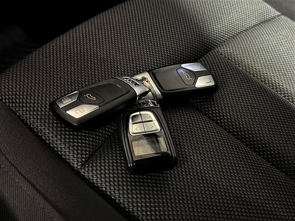 Audi A4 23 of 25