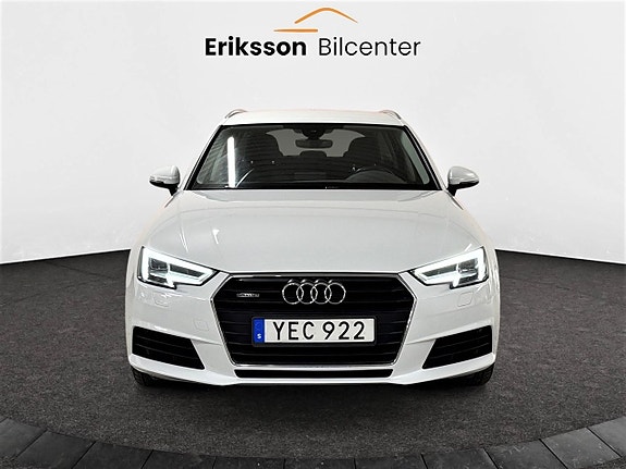 Audi A4 3 of 25