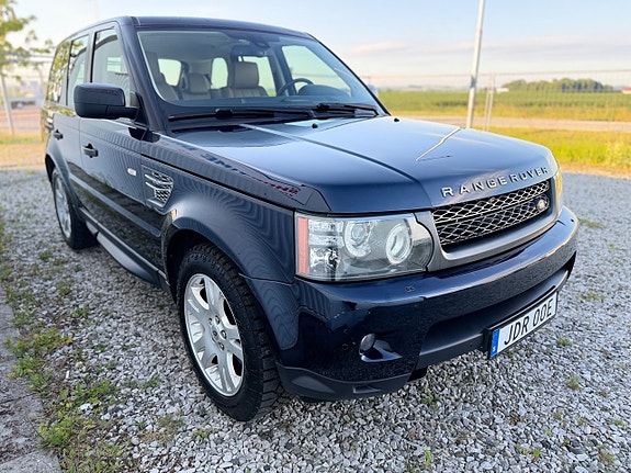 Land Rover Range Rover Sport 2 of 5