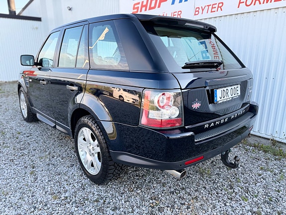 Land Rover Range Rover Sport 3 of 5