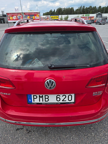 Volkswagen Passat 4 of 5