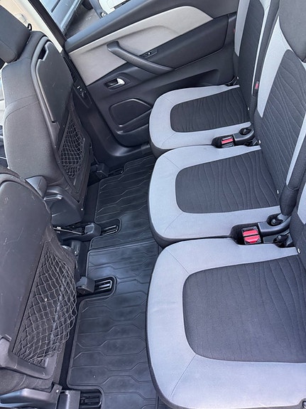 Citroen Grand C4 Picasso 11 of 11