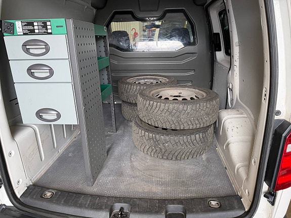 Volkswagen Caddy 14 of 14