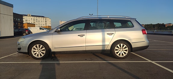 Volkswagen Passat 4 of 5