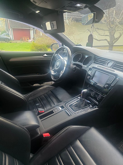 Volkswagen Passat 3 of 4