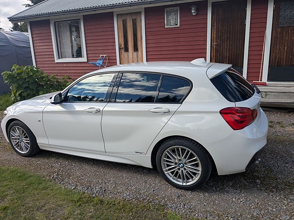 BMW 120d 4 of 8