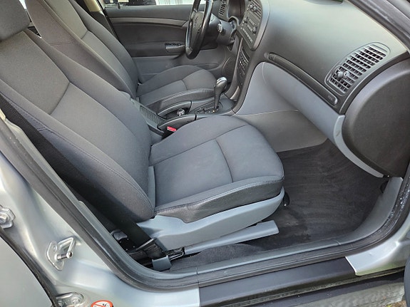 Saab 9-3 9 of 12
