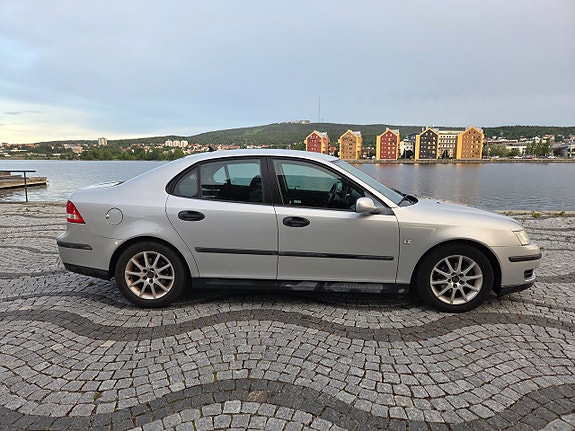 Saab 9-3 5 of 5