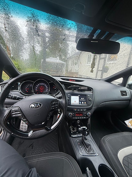 Kia Ceed 3 of 5