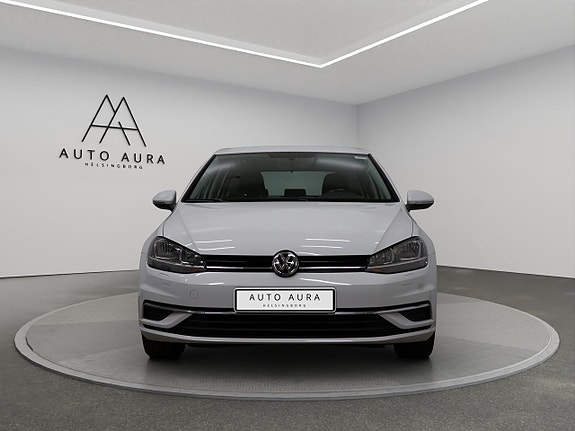 Volkswagen Golf-Serie 2 of 18