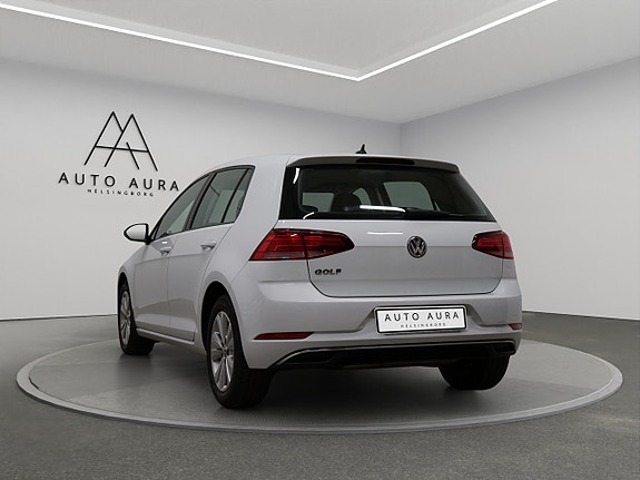 Volkswagen Golf-Serie 4 of 18