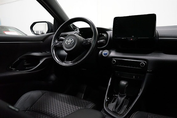 Toyota Yaris 22 of 22