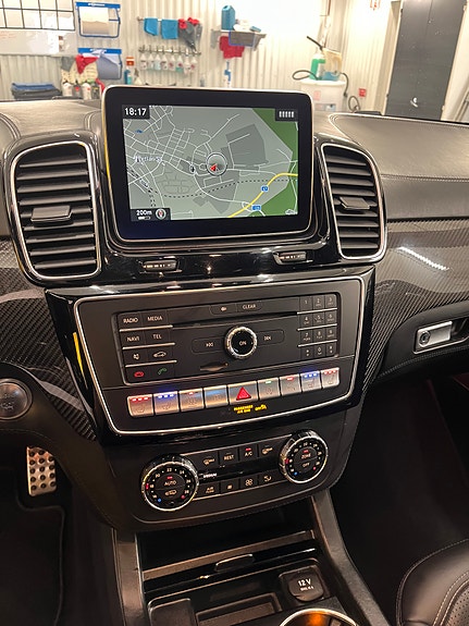 Mercedes-Benz GLE63 16 of 25