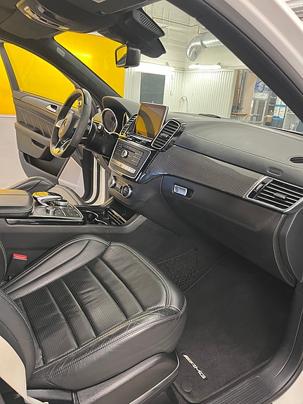 Mercedes-Benz GLE63 10 of 25