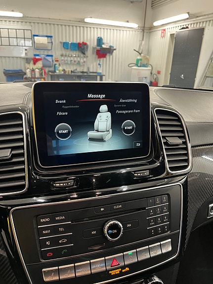 Mercedes-Benz GLE63 22 of 25