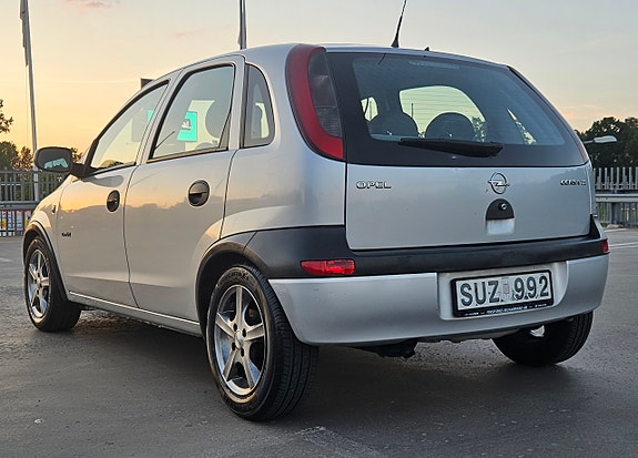 Opel Corsa 3 of 5