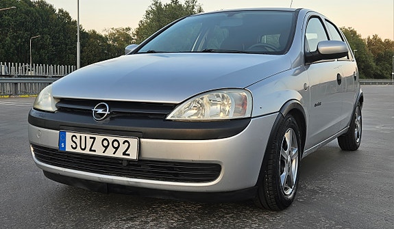 Opel Corsa 2 of 5