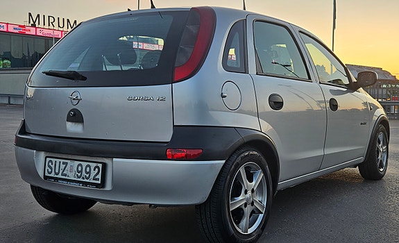 Opel Corsa 4 of 5