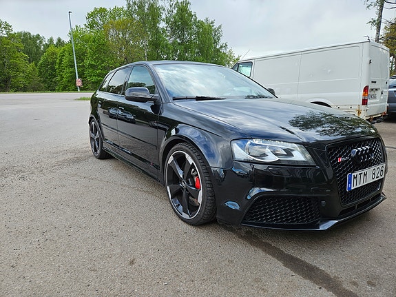 Audi RS3 2 of 5