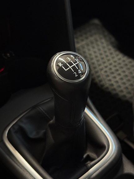 Volkswagen Polo 10 of 10