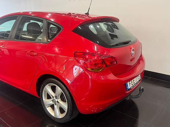 Opel Astra 5 of 5