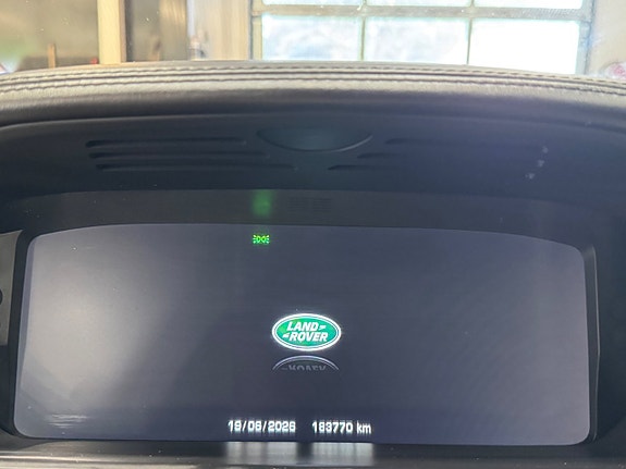 Land Rover Range Rover Sport 12 of 15